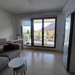 Atico Duplex Con Vistas Al Mar, Castillo Y Montana, Minima De 10 Noches