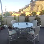 Atico Duplex Con Vistas Al Mar, Castillo Y Montana, Minima De 10 Noches