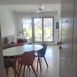 דירה Atico Duplex Con Vistas Al Mar, Castillo Y Montana, Minima De 10 Noches *