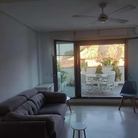 דירה Atico Duplex Con Vistas Al Mar, Castillo Y Montana, Minima De 10 Noches *